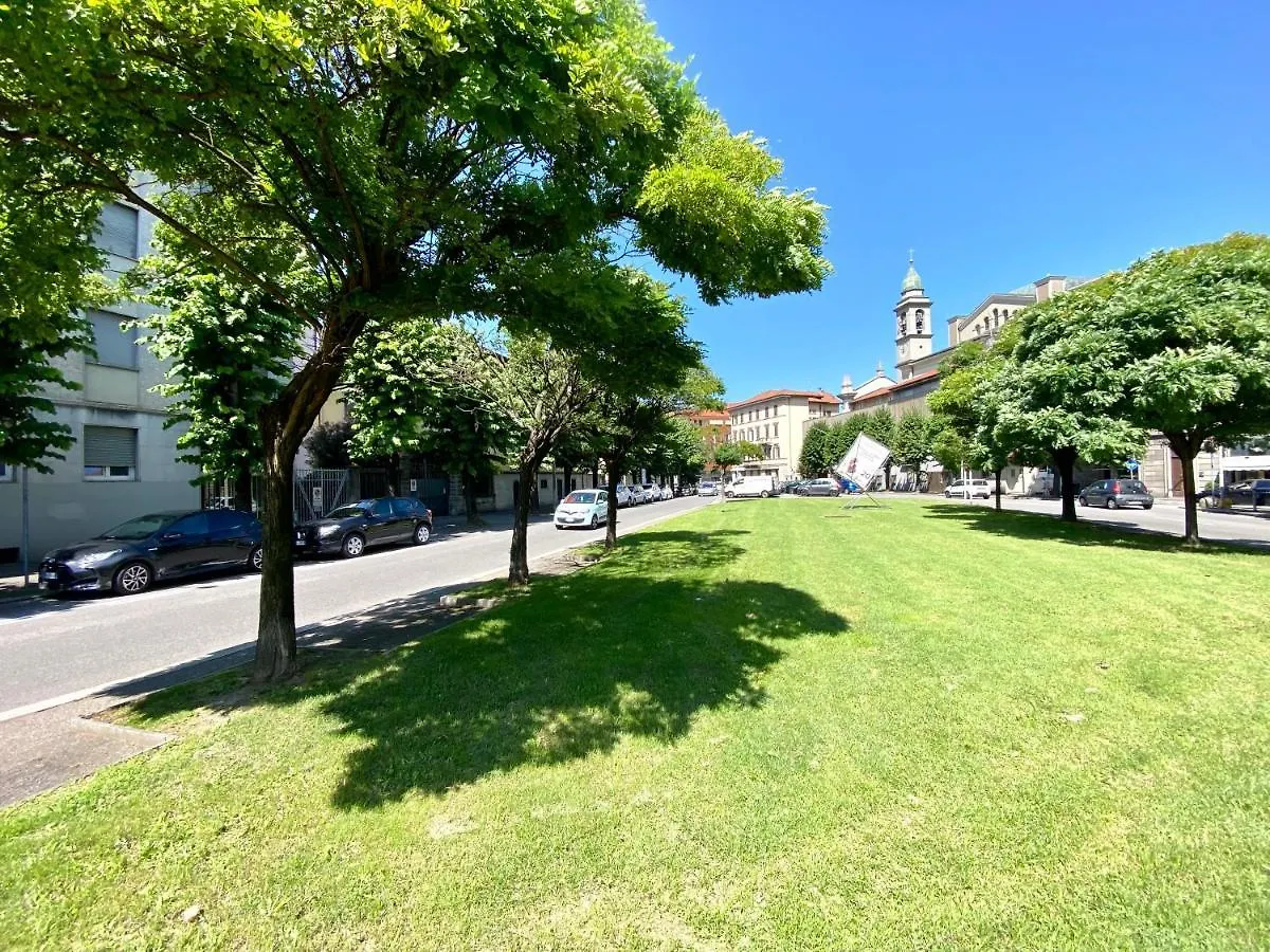 Como City Apartment Giulio Cesare 0*,  Italy