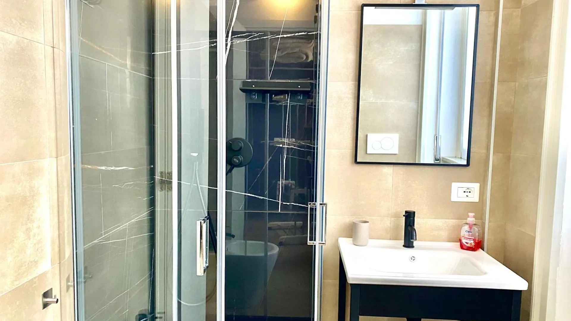 Como City Apartment Giulio Cesare 0*,  Italy