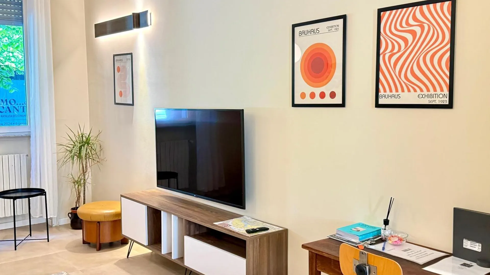 Como City Apartment Giulio Cesare 0*,